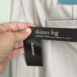 Women’s Alfani Skinny Leg , Size 12 - Never worn- Light Gray